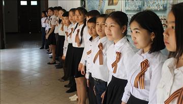 The Aga Khan School, Osh students’ meeting with veteran of World War II