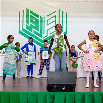 Celebrating the Grade 6 graduating class at the Aga Khan Nursery and Primary School, Dar es Salaam 