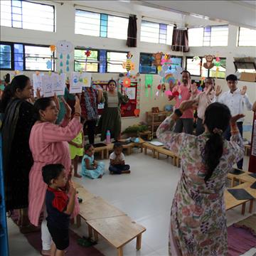 Fostering early literacy approaches with a child-centred approach at the Aga Khan School, Sidhpur 